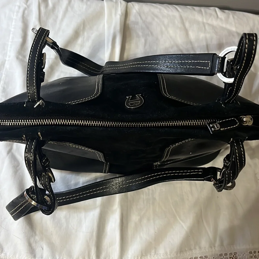 Etienne Aigner black leather shoulder purse (15” x 10.5” x  6”) - Picture 5 of 12